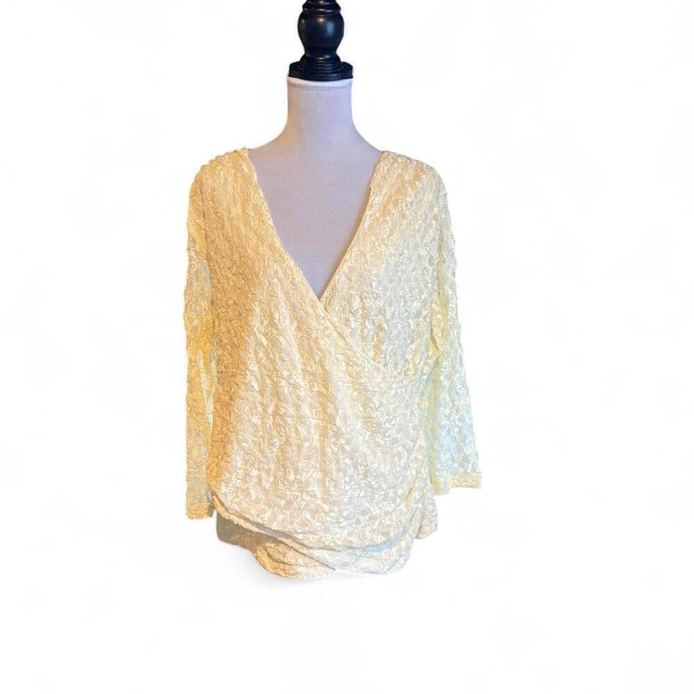 Coldwater Creek  stretch lace wrap style blouse size XXL